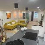 Aussergewoehnliche Kellerloft Διαμέρισμα