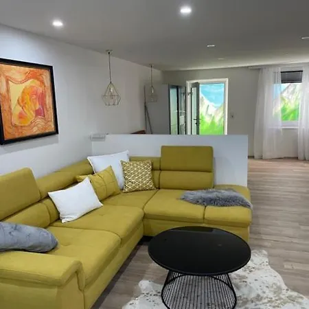 Apartmán Aussergewoehnliche Kellerloft *