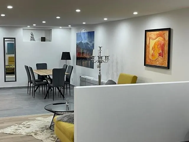 Aussergewoehnliche Kellerloft * 因斯布鲁克